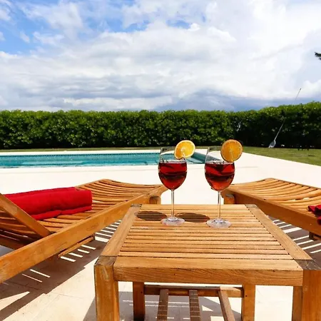 Luxury Tragurium Prestige With Pool Слатине