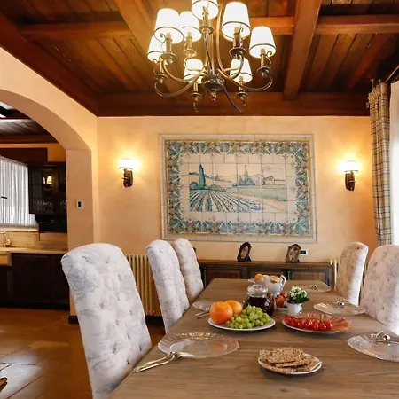 Luxury Tragurium Prestige With Pool *