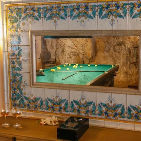Luxury Tragurium Prestige With Pool Апартаменты